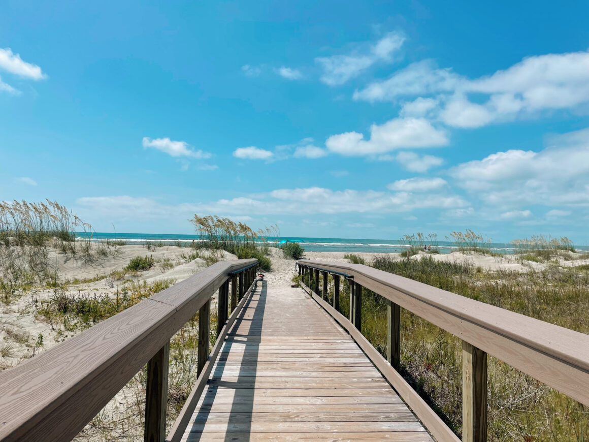 Cassie Dowling travel